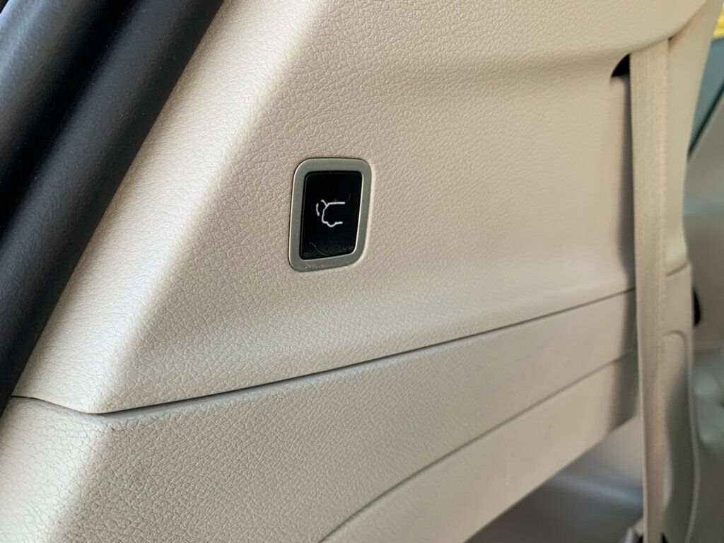 2023 Chrysler Pacifica Touring L FWD - 23016568 - 18