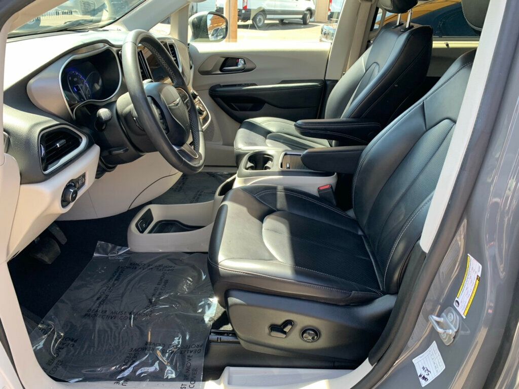 2023 Chrysler Pacifica Touring L FWD - 23016568 - 22