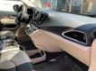 2023 Chrysler Pacifica Touring L FWD - 23016568 - 28