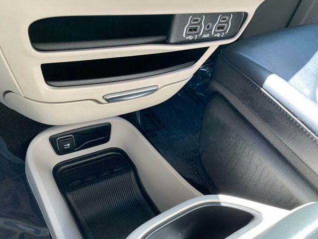 2023 Chrysler Pacifica Touring L FWD - 23016568 - 57