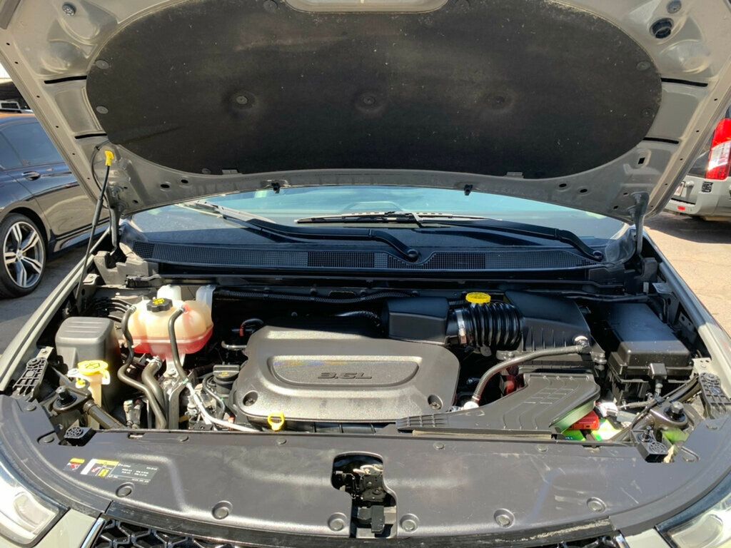 2023 Chrysler Pacifica Touring L FWD - 23016568 - 62