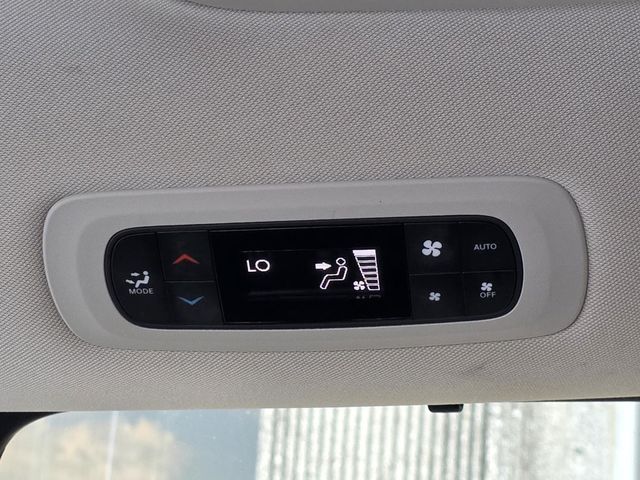 2023 Chrysler Pacifica Touring L FWD - 23066921 - 9