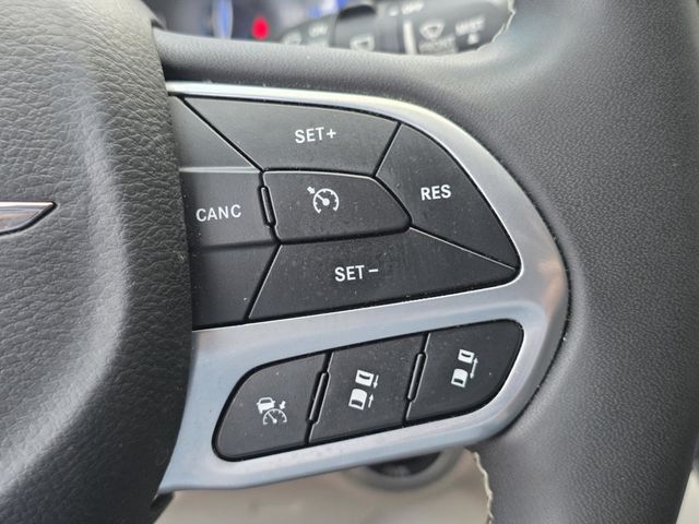 2023 Chrysler Pacifica Touring L FWD - 23066921 - 26