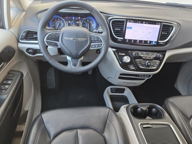 2023 Chrysler Pacifica Touring L FWD - 23078832 - 9