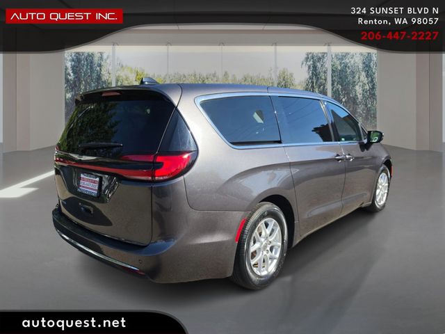 2023 Chrysler Pacifica Touring L FWD - 23058157 - 4