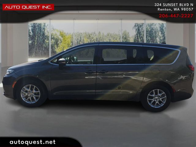 2023 Chrysler Pacifica Touring L FWD - 23058157 - 7