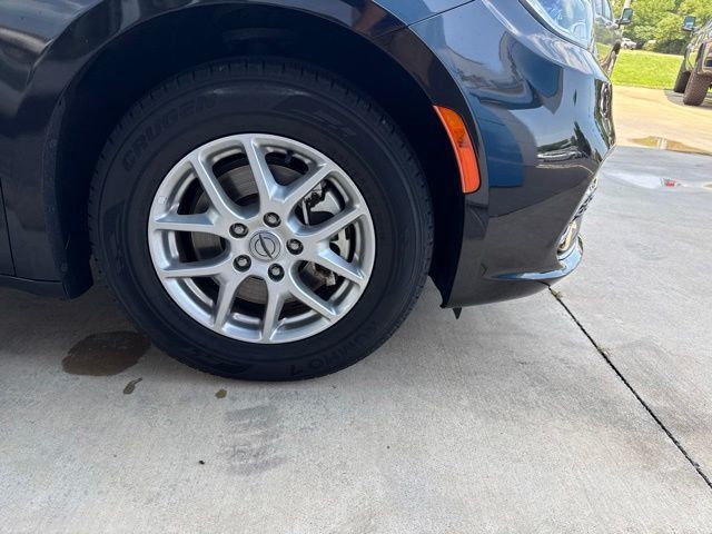 2023 Chrysler Pacifica Touring L FWD - 23049902 - 19