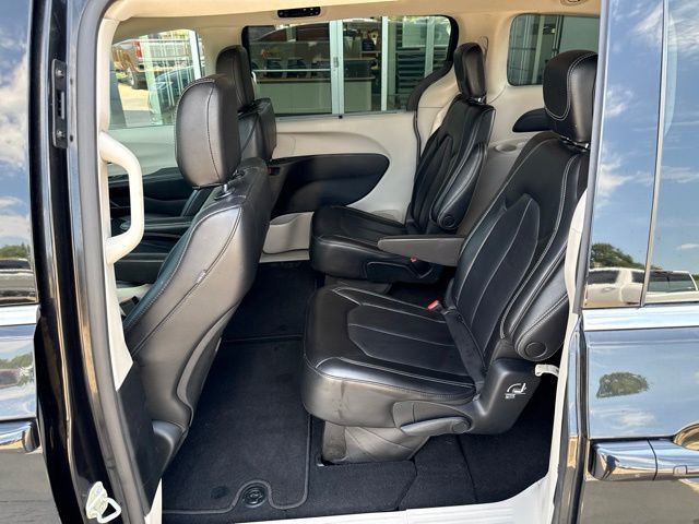 2023 Chrysler Pacifica Touring L FWD - 23049902 - 8