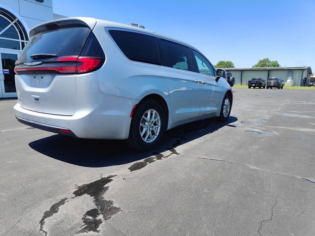 2023 Chrysler Pacifica Touring L FWD - 23038525 - 7