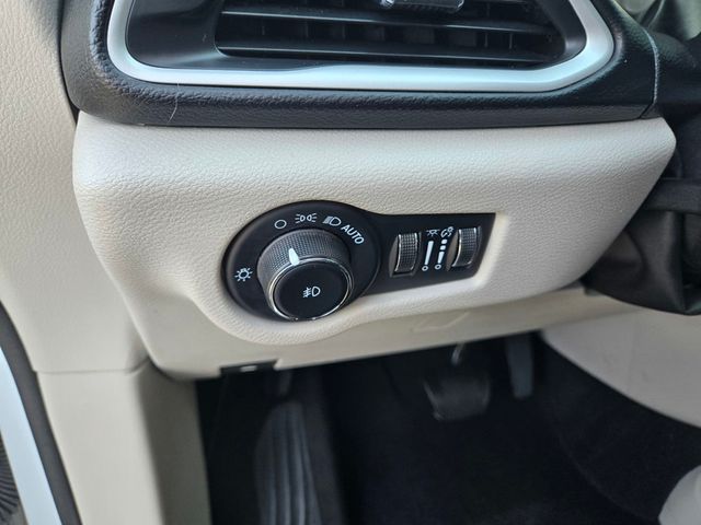 2023 Chrysler Pacifica Touring L FWD - 23005172 - 13