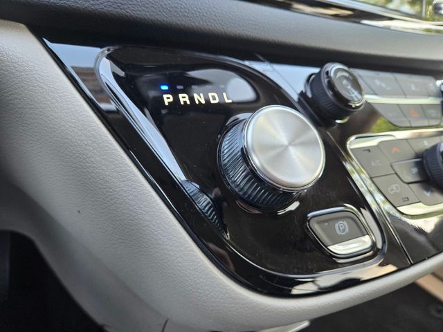2023 Chrysler Pacifica Touring L FWD - 23005172 - 19