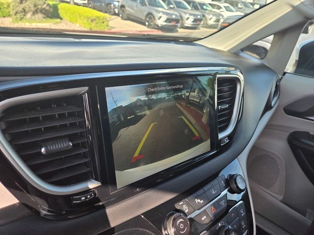 2023 Chrysler Pacifica Touring L FWD - 23005172 - 24