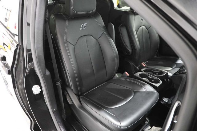 2023 Chrysler Pacifica Touring L FWD - 23001717 - 15