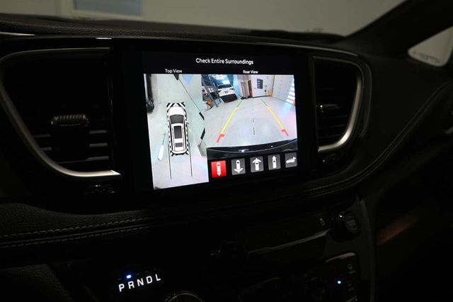 2023 Chrysler Pacifica Touring L FWD - 23001717 - 36