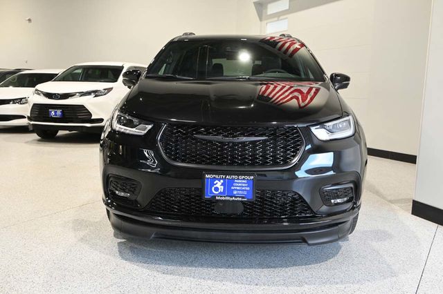 2023 Chrysler Pacifica Touring L FWD - 23001717 - 3