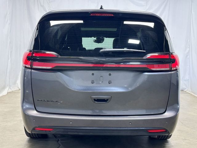2023 Chrysler Pacifica Touring L FWD - 23086596 - 9