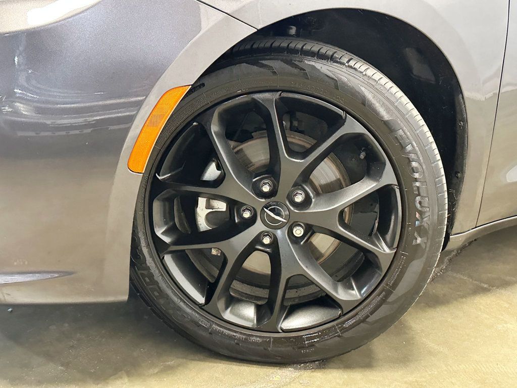 2023 Chrysler Pacifica Touring L FWD - 23086596 - 15