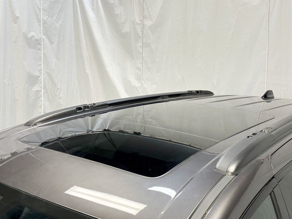 2023 Chrysler Pacifica Touring L FWD - 23086596 - 16