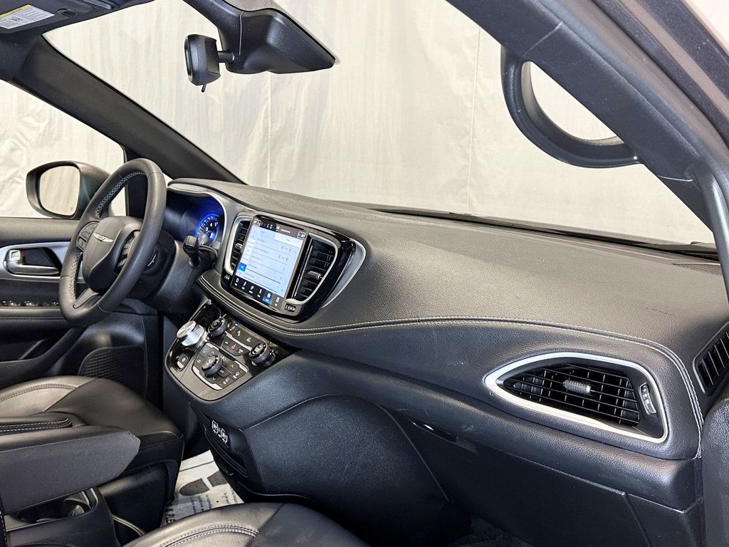 2023 Chrysler Pacifica Touring L FWD - 23086596 - 25