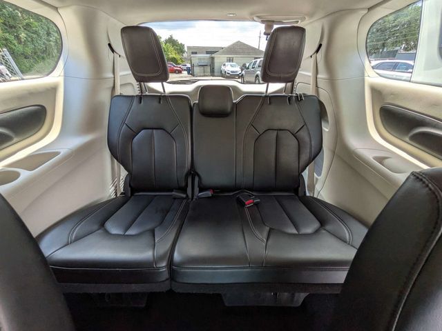 2023 Chrysler Pacifica Touring L FWD - 23070988 - 14