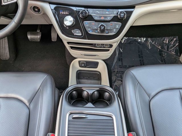 2023 Chrysler Pacifica Touring L FWD - 23070988 - 19