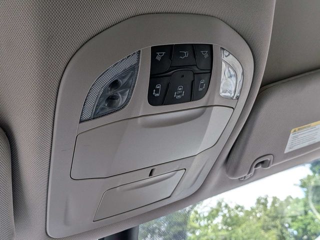 2023 Chrysler Pacifica Touring L FWD - 23070988 - 21