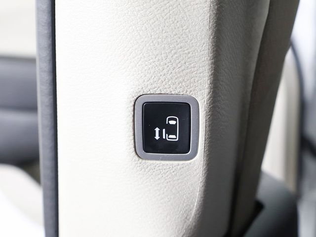 2023 Chrysler Pacifica Touring L FWD - 23032705 - 35