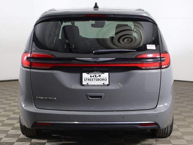 2023 Chrysler Pacifica Touring L FWD - 22998138 - 12