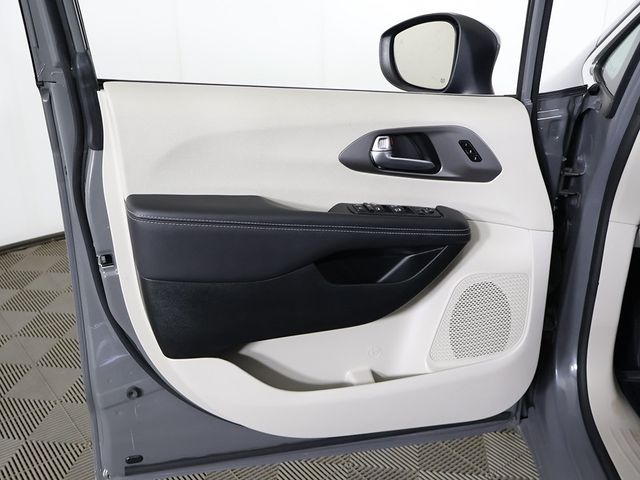 2023 Chrysler Pacifica Touring L FWD - 22998138 - 22