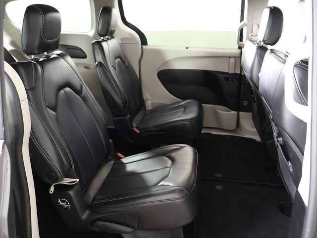 2023 Chrysler Pacifica Touring L FWD - 22998138 - 32