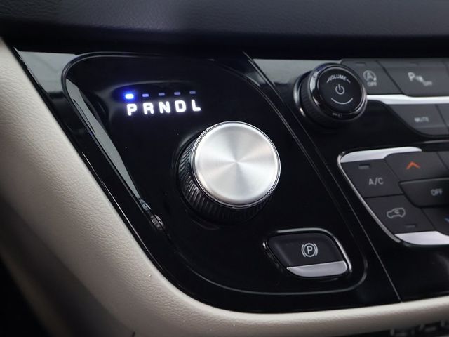 2023 Chrysler Pacifica Touring L FWD - 22998138 - 50