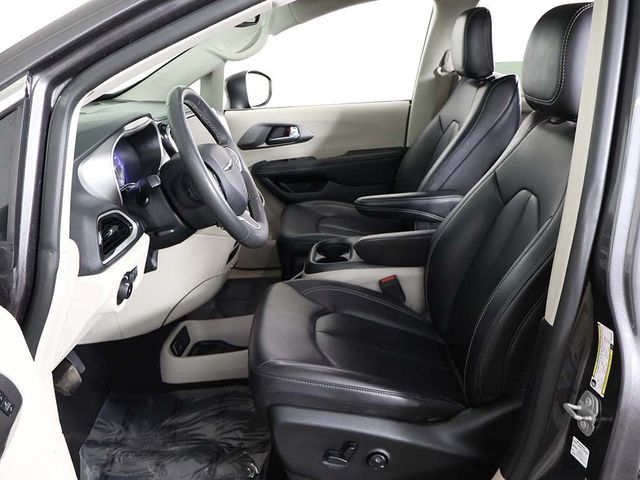 2023 Chrysler Pacifica Touring L FWD - 23014324 - 29