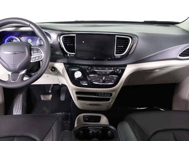 2023 Chrysler Pacifica Touring L FWD - 23014324 - 36
