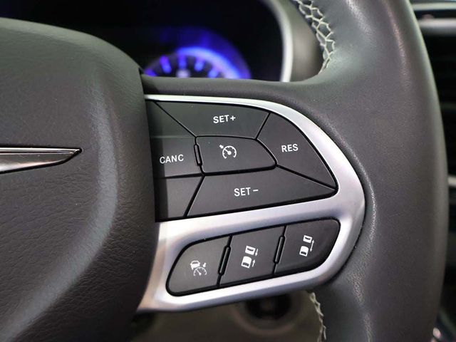 2023 Chrysler Pacifica Touring L FWD - 23014324 - 43