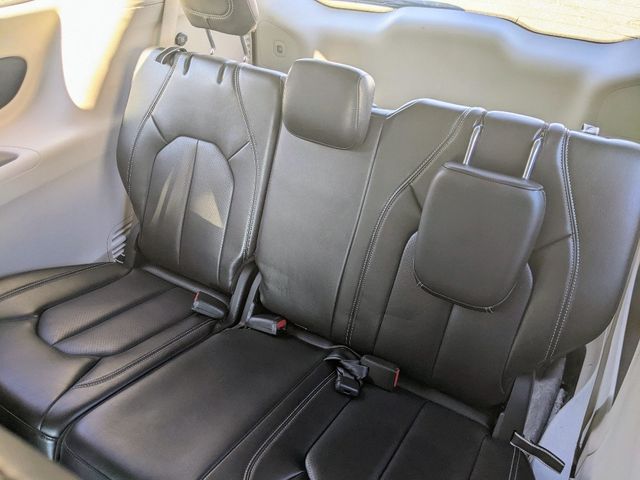 2023 Chrysler Pacifica Touring L FWD - 22966945 - 12
