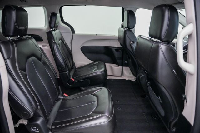 2023 Chrysler Pacifica Touring L FWD - 23028172 - 24