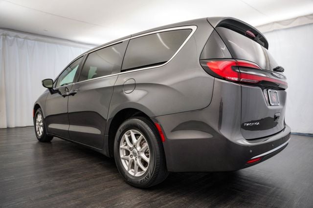 2023 Chrysler Pacifica Touring L FWD - 23028172 - 30