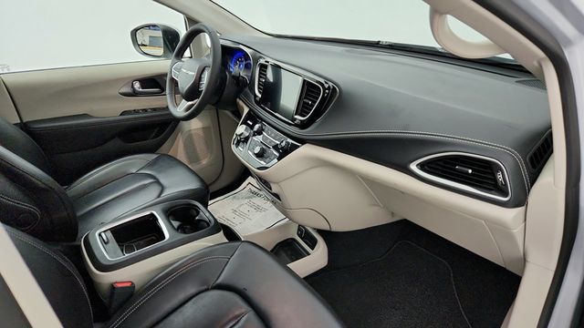 2023 Chrysler Pacifica Touring L FWD - 22951823 - 24