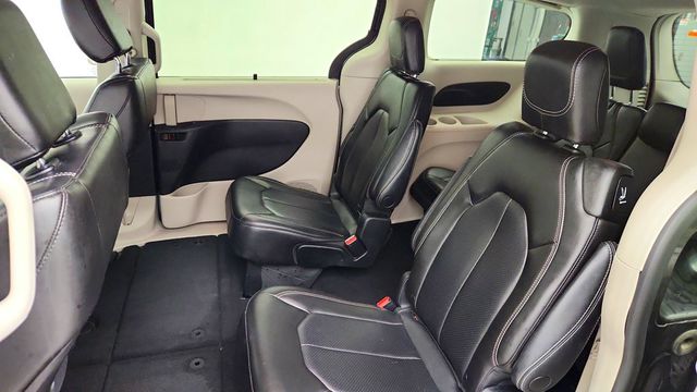 2023 Chrysler Pacifica Touring L FWD - 23096093 - 19