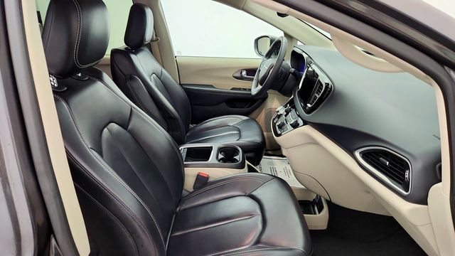 2023 Chrysler Pacifica Touring L FWD - 23096093 - 23