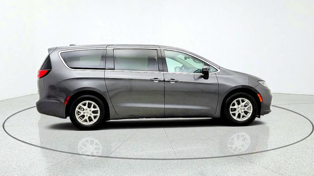 2023 Chrysler Pacifica Touring L FWD - 23096093 - 3