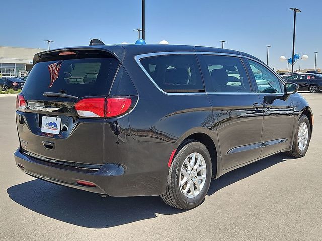 2023 Chrysler Voyager LX - 23058568 - 2