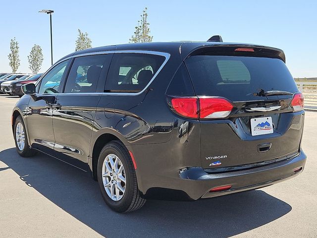 2023 Chrysler Voyager LX - 23058568 - 3