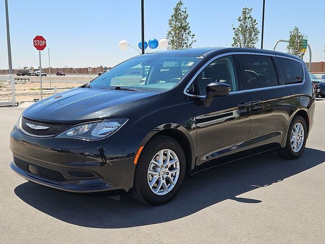2023 Chrysler Voyager LX - 23058568 - 5