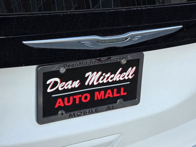 2023 Chrysler Voyager LX - 22943690 - 28