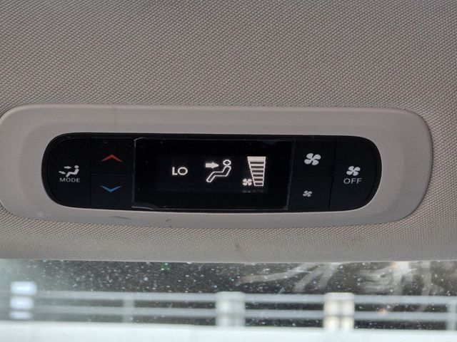 2023 Chrysler Voyager LX - 22943690 - 7