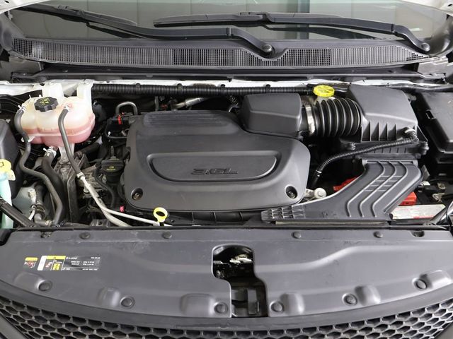 2023 Chrysler Voyager LX - 23042078 - 19