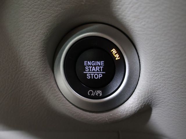 2023 Chrysler Voyager LX - 23042078 - 37