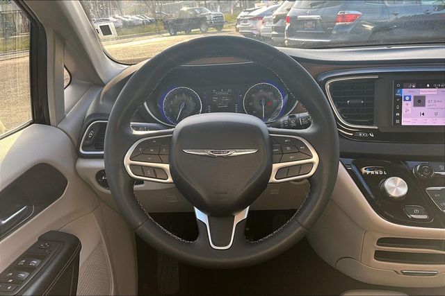 2023 Chrysler Voyager LX - 23000109 - 20