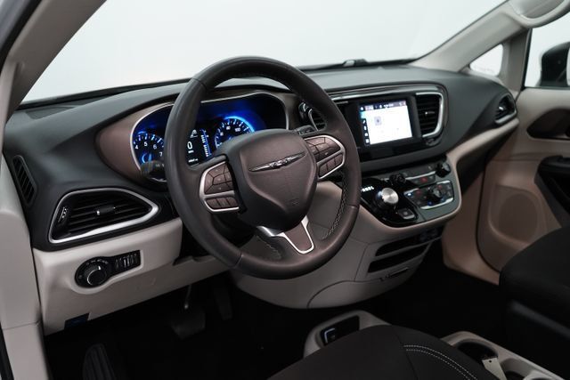 2023 Chrysler Voyager LX - 23077491 - 12